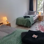 Dattel City Hannover Fewo Fuer 4 Personen Privat-Parkplatz 5G Wlan & 24/7 Kontakt